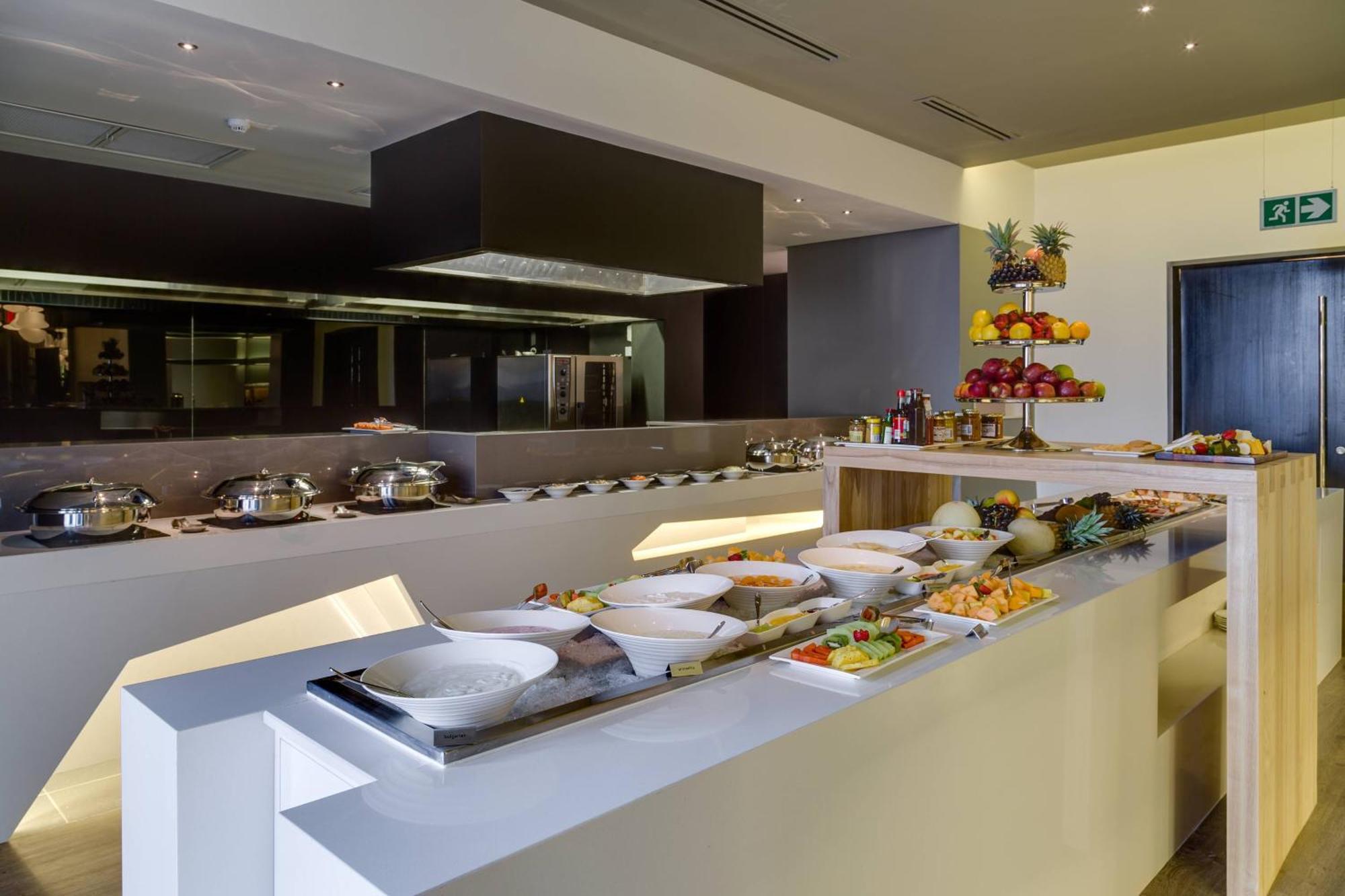Protea Hotel Fire & Ice! By Marriott Pretoria Menlyn Exteriér fotografie